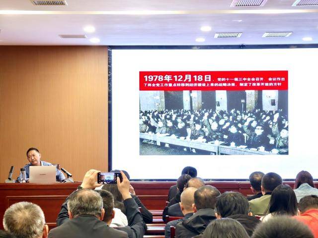 “滴灌+练兵+护航” 濮阳市华龙区锻造新兴领域党建带头人