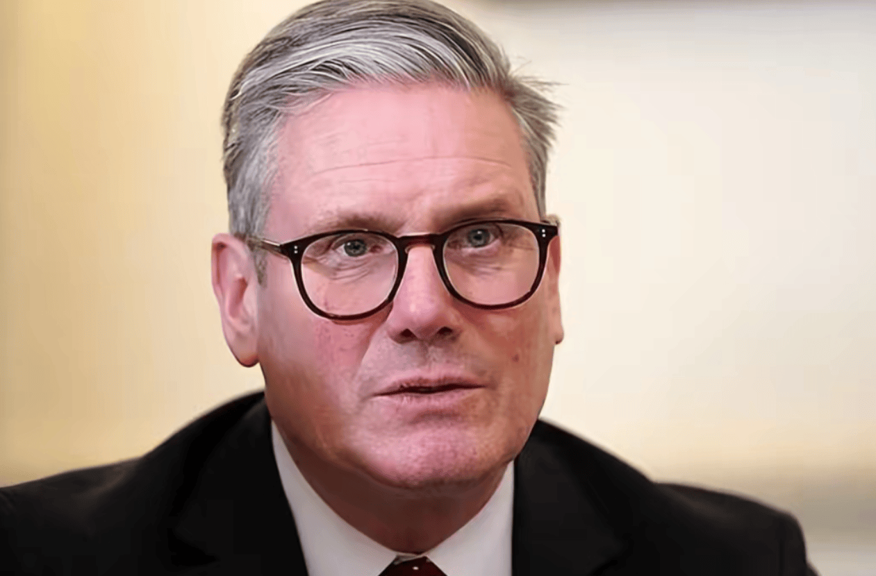 战略容错率：为什么美国可以“乱来”，而中国只能“稳住”？