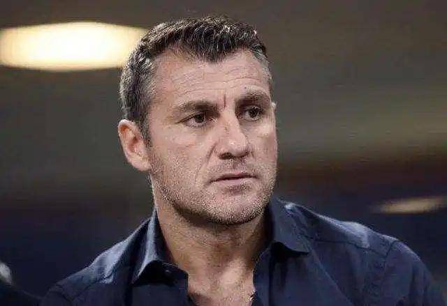 维耶里建议曼联学习防守反击，阿莫林还要突出B费的组织能力