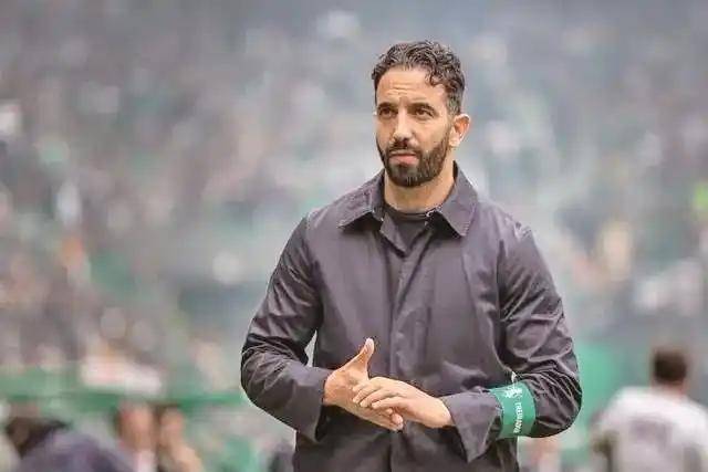 维耶里建议曼联学习防守反击，阿莫林还要突出B费的组织能力